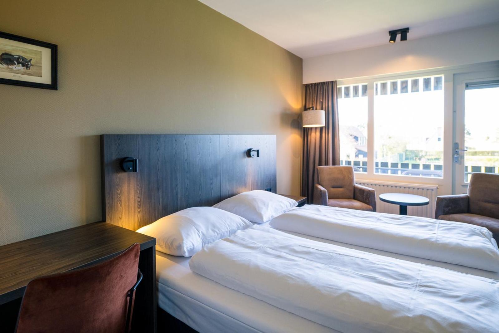 Hotel Hofker Nes  Ngoại thất bức ảnh