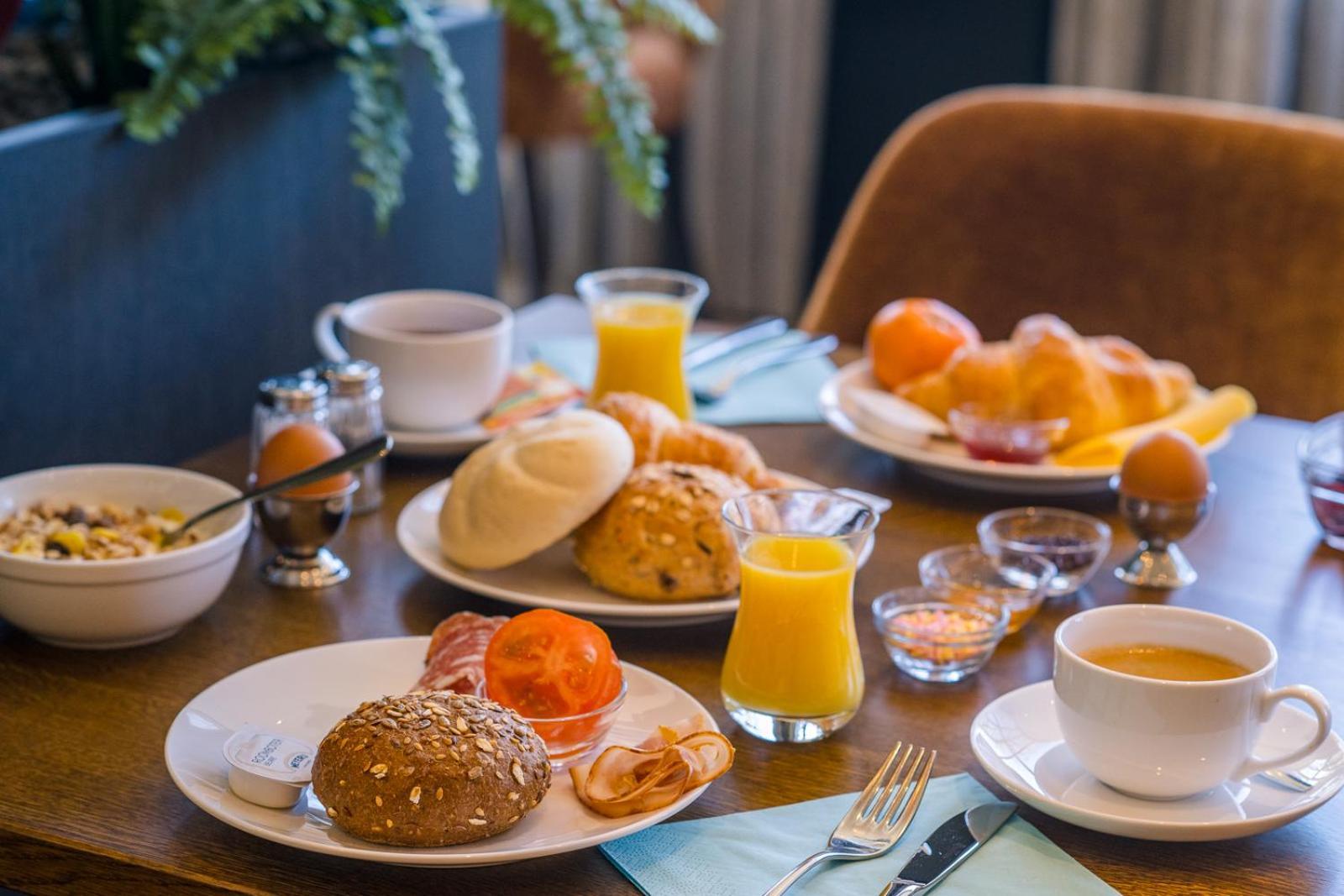 Hotel Hofker Nes  Ngoại thất bức ảnh